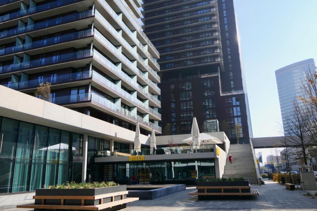 New Luxury Overlooking Apartamento *