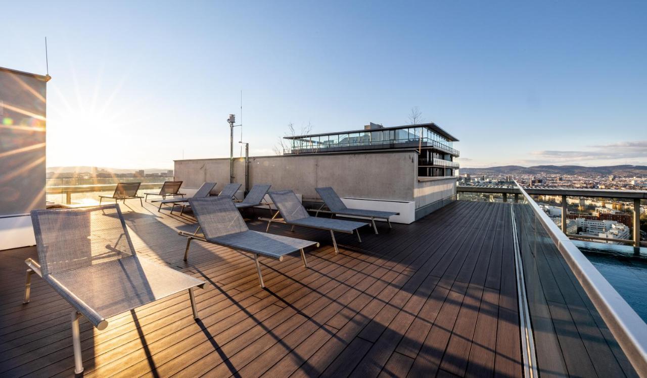 New Luxury Overlooking Viena
